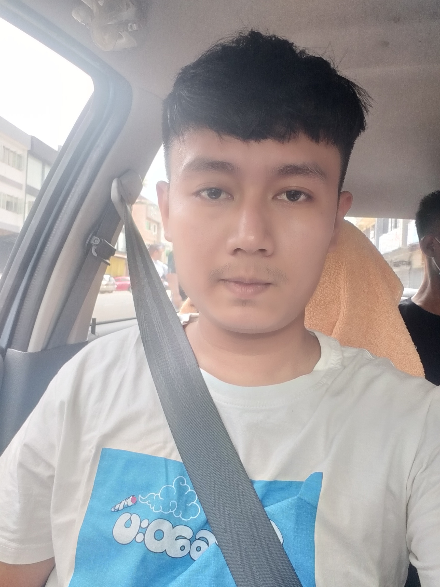 Hein Htet Profile Picture